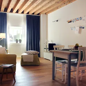 Apartment Mazzoni 15 