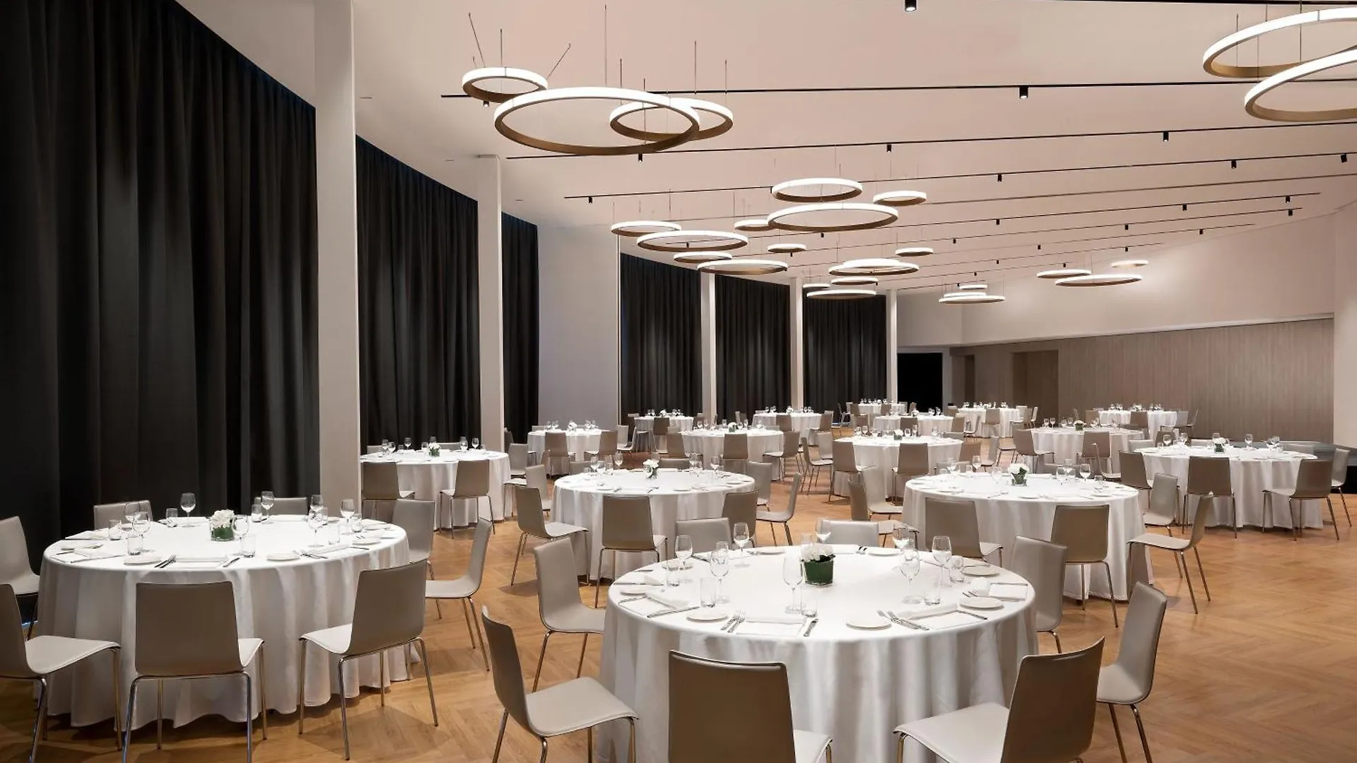 **** Hotel Sheraton Milan San Siro Italy